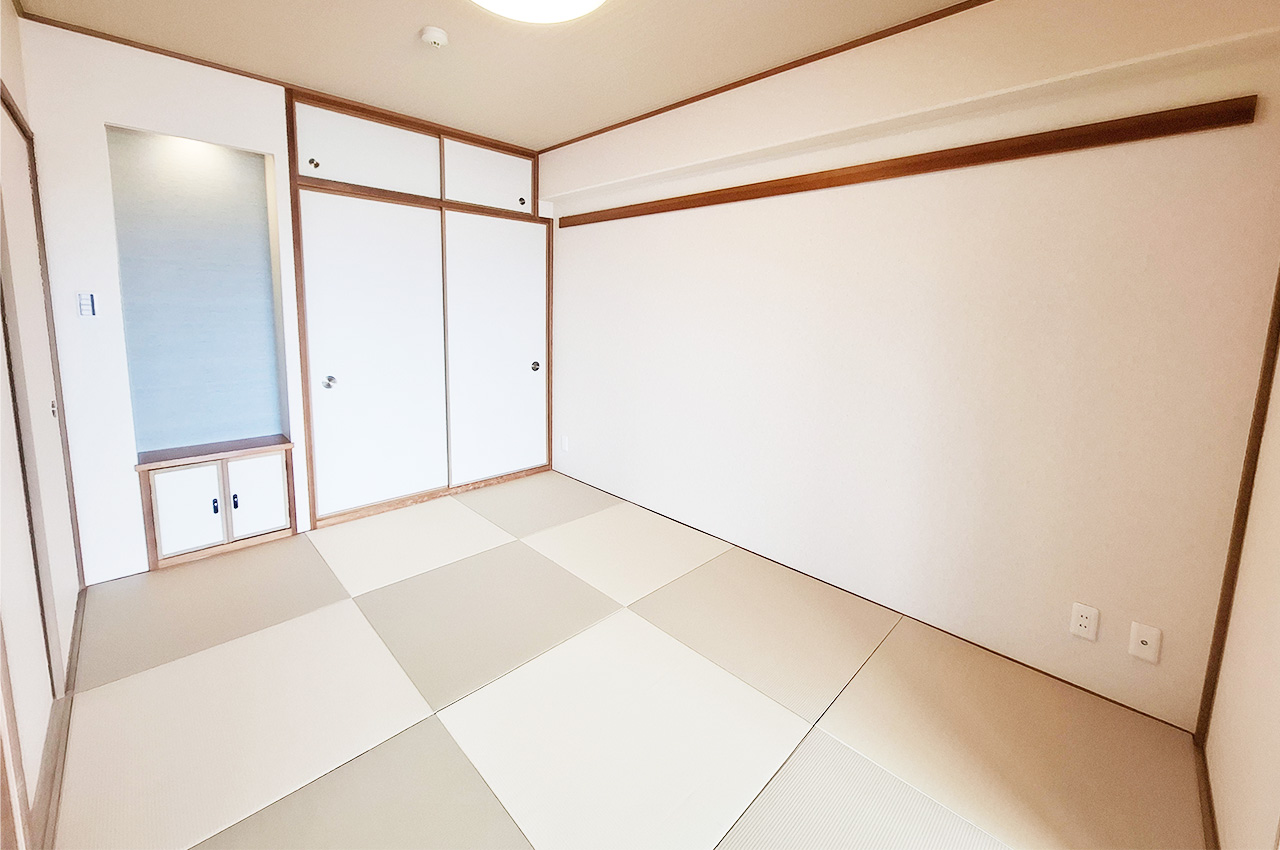 和室：押入収納付きで整理整頓に便利です。客間やくつろぎスペースなど多用途に活用できるお部屋。
