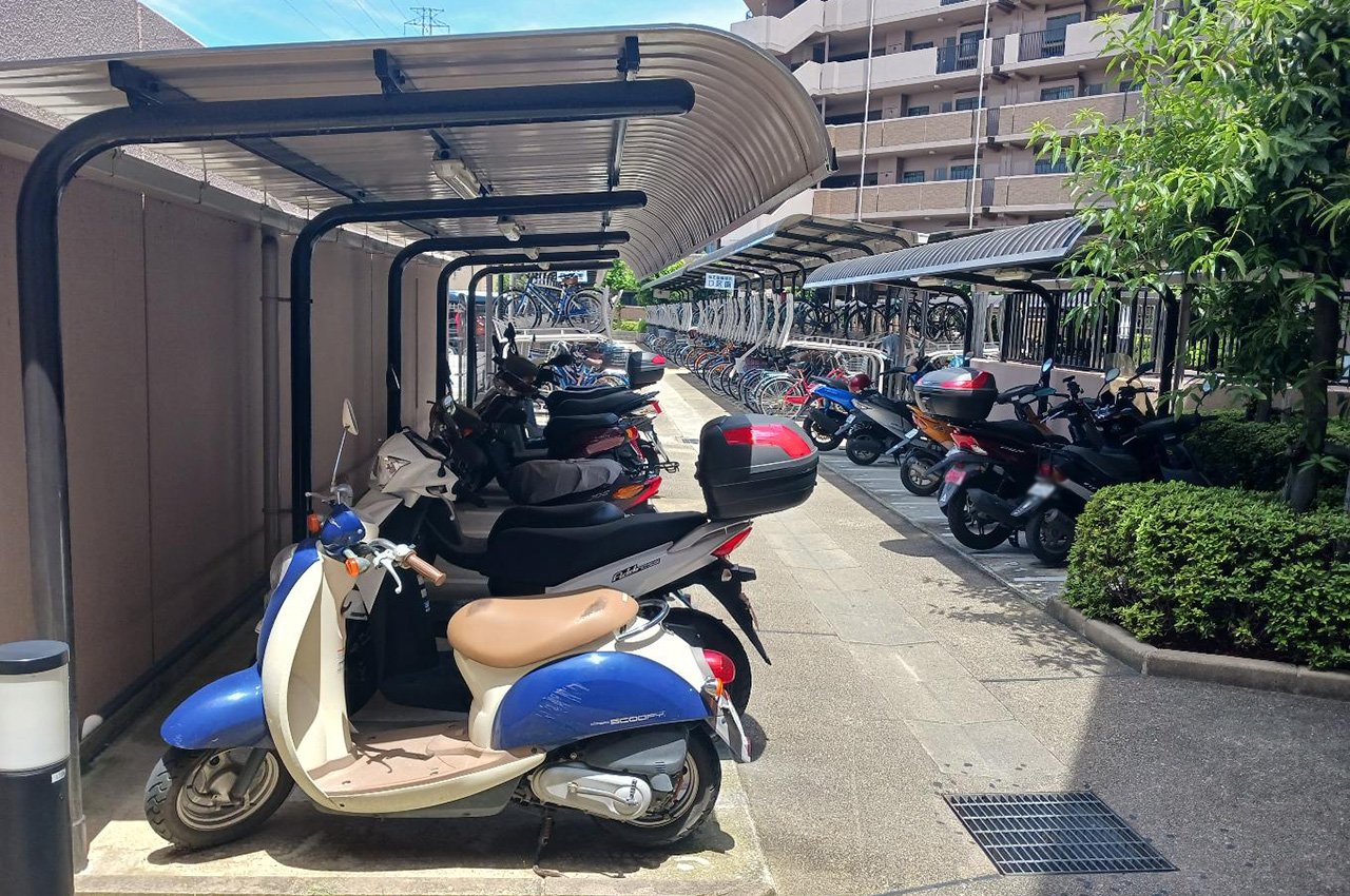 バイク置場