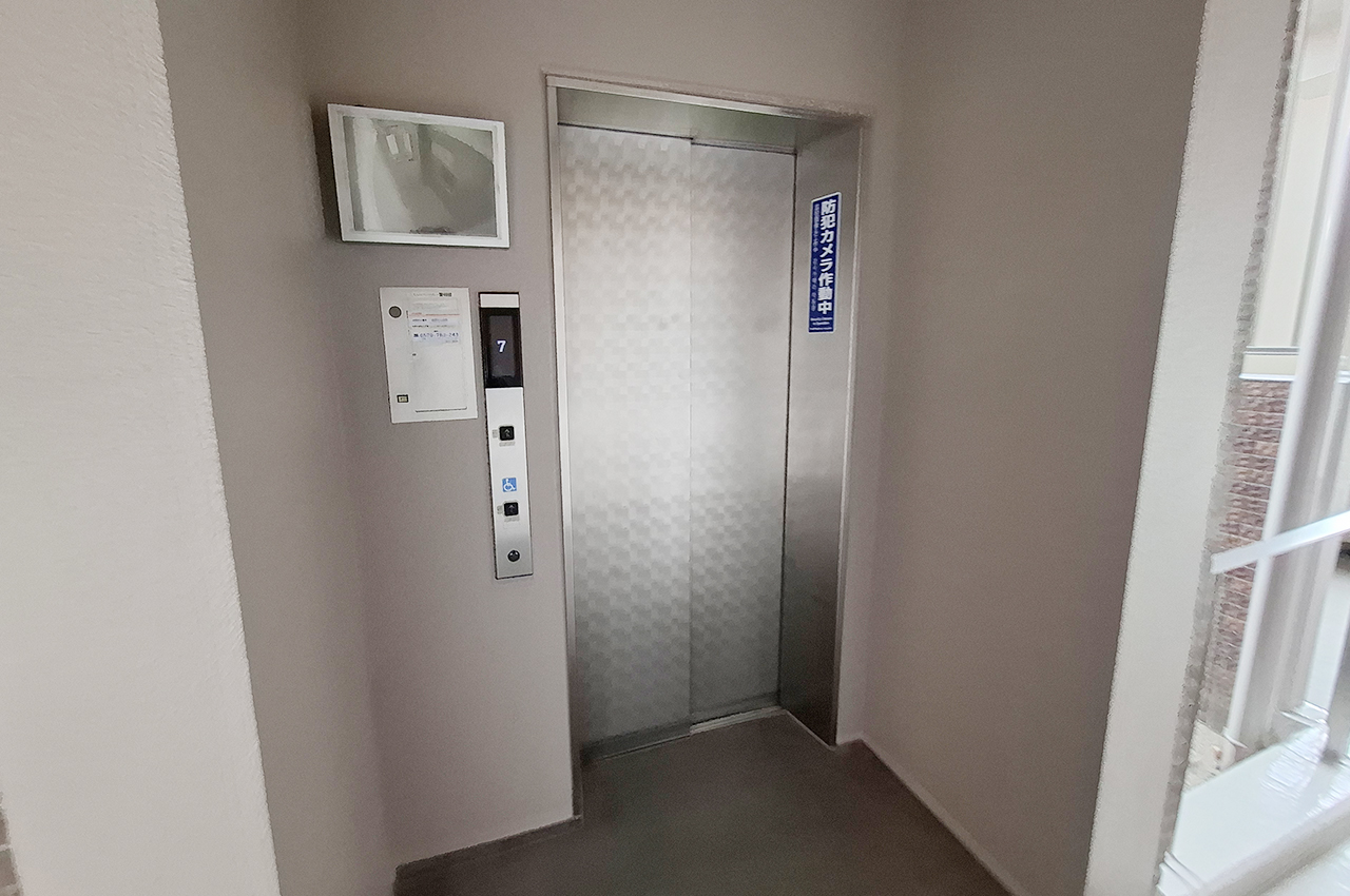 エレベーター
