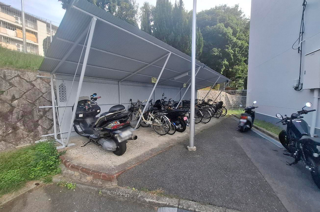 駐輪場