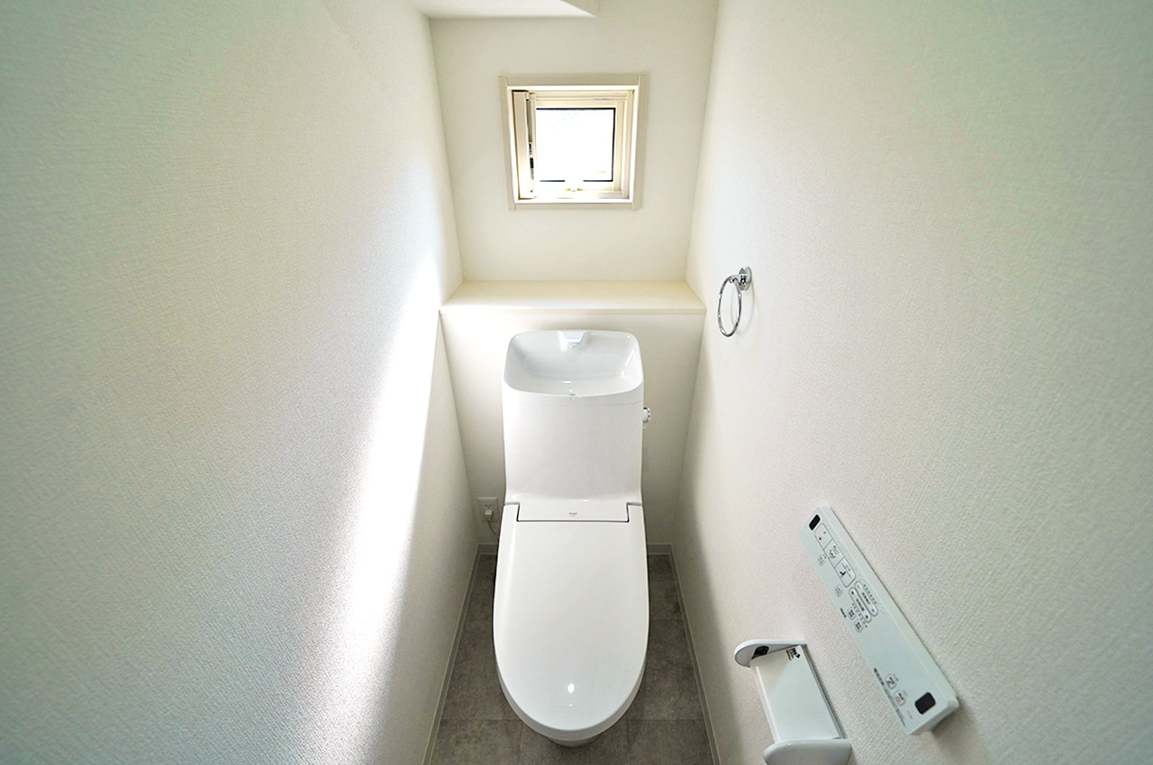 1階トイレ
