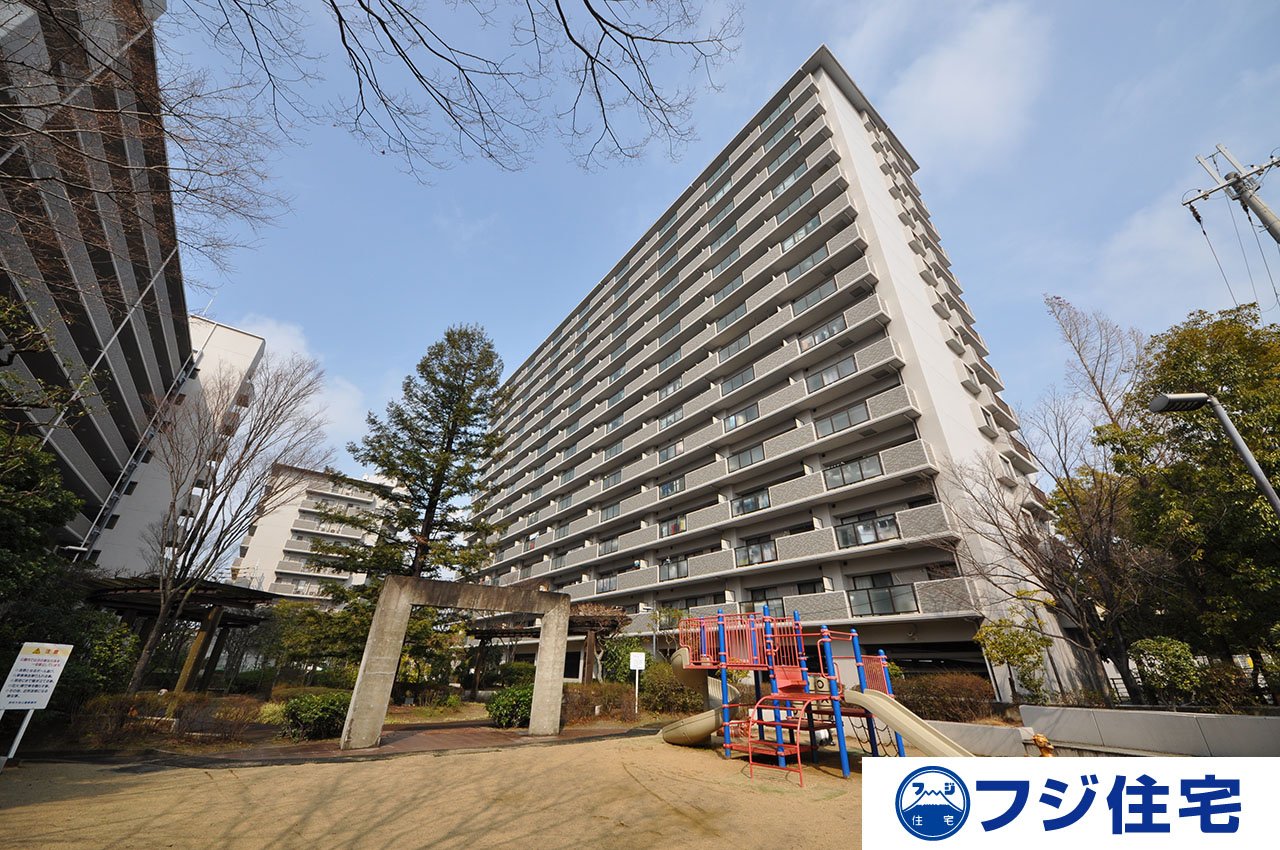ファミールハイツ鳳サウスフォレストIII番館　外観