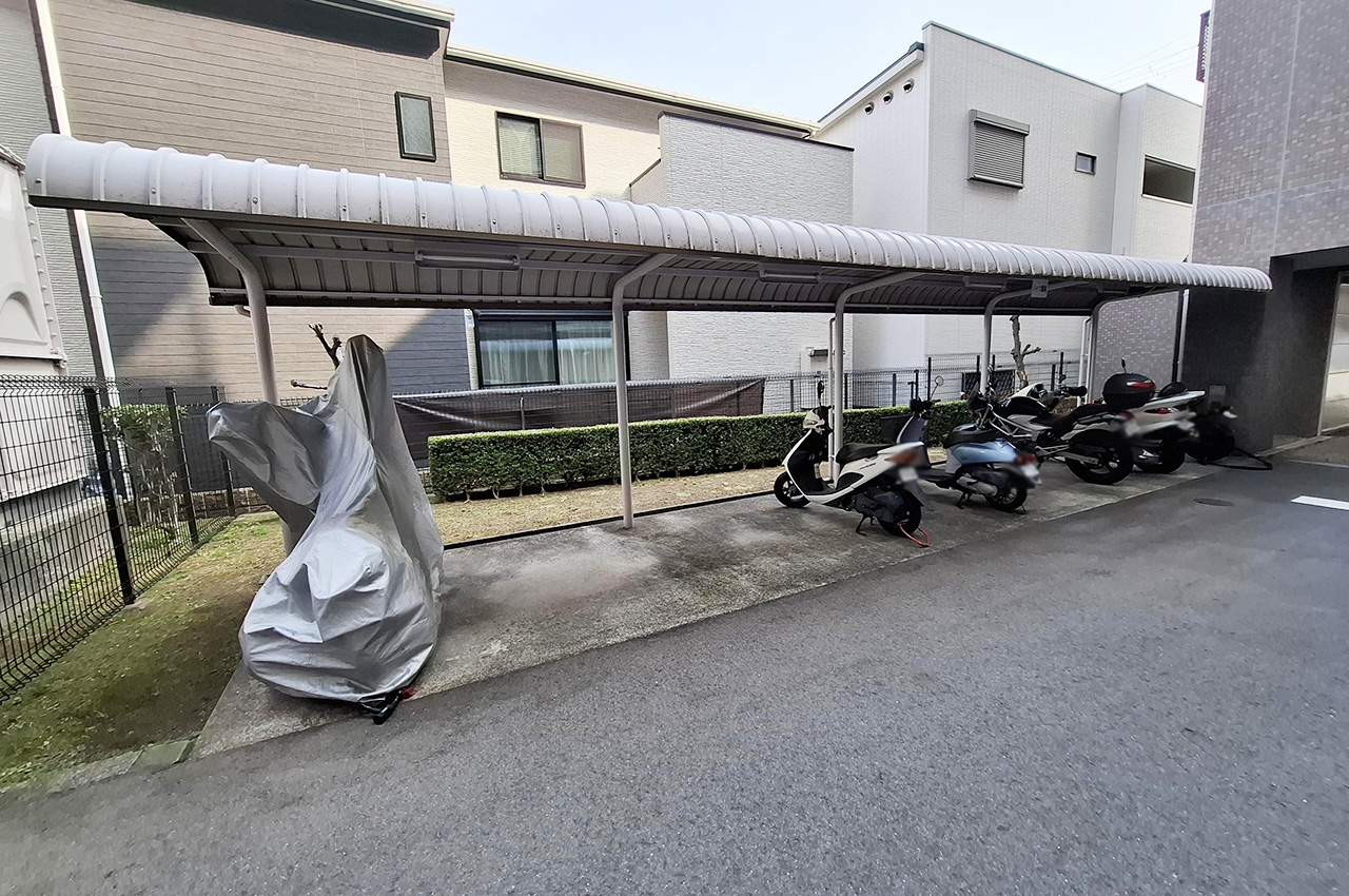 バイク置場