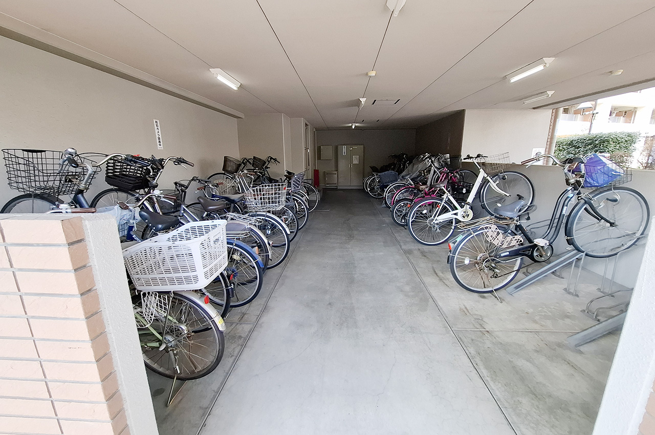 駐輪場