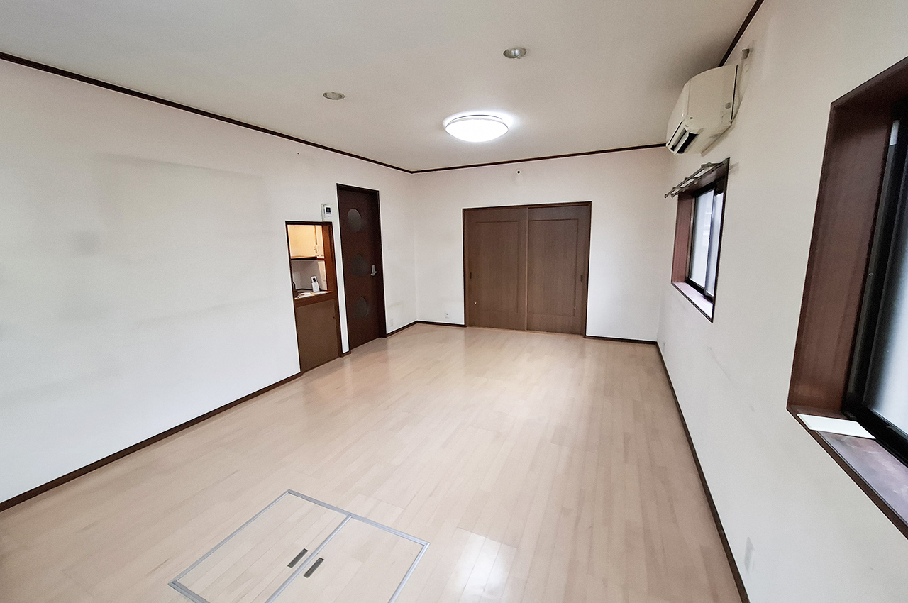 リビングダイニング