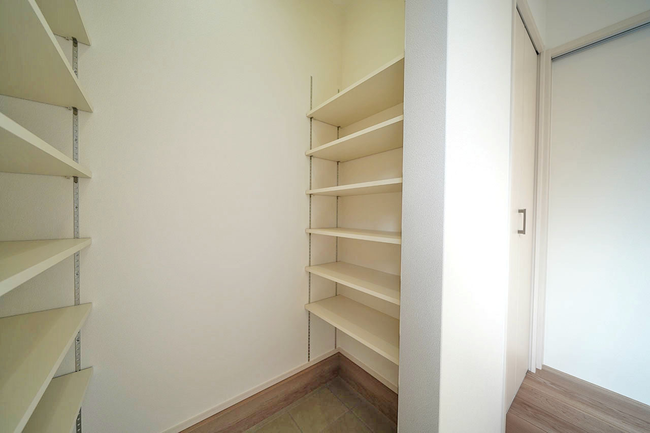 シューズクローク