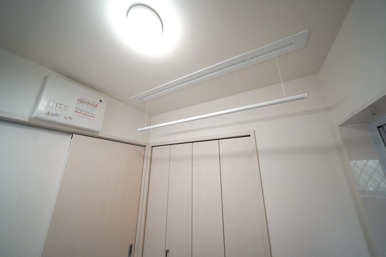 室内物干（ホスクリーン）