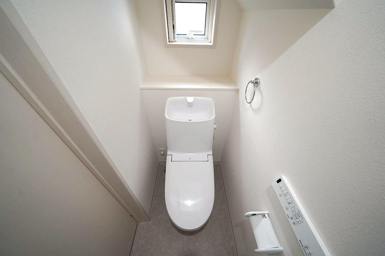 1階トイレ