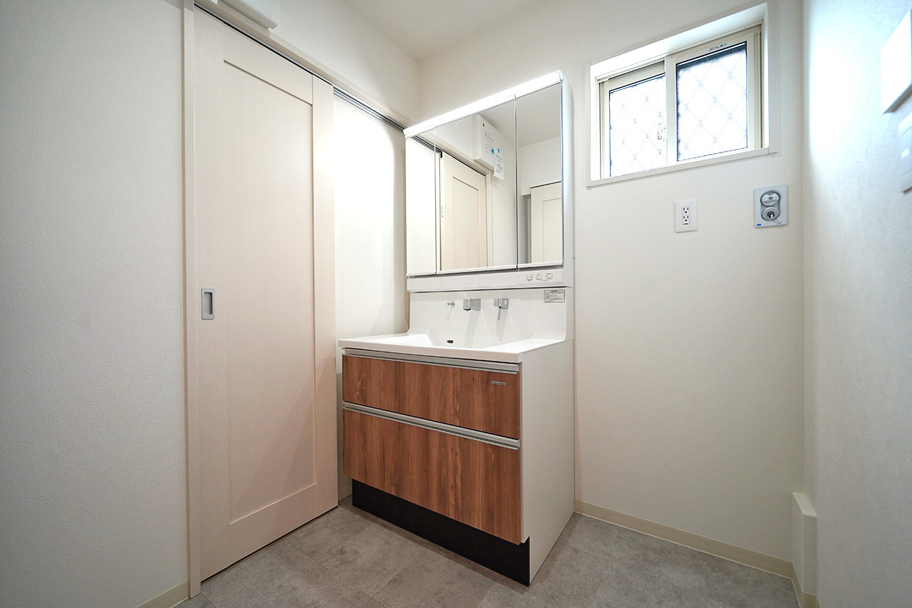 パウダールーム