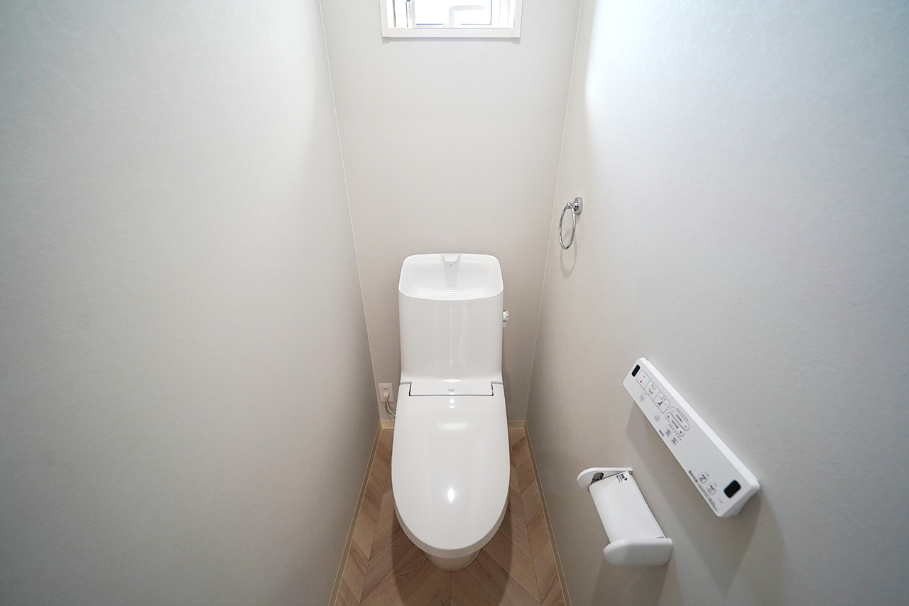 2階トイレ