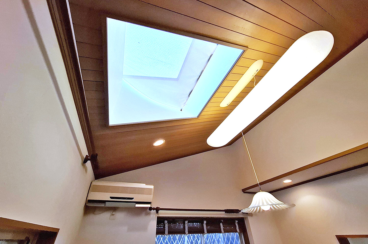 リビングトップライト
