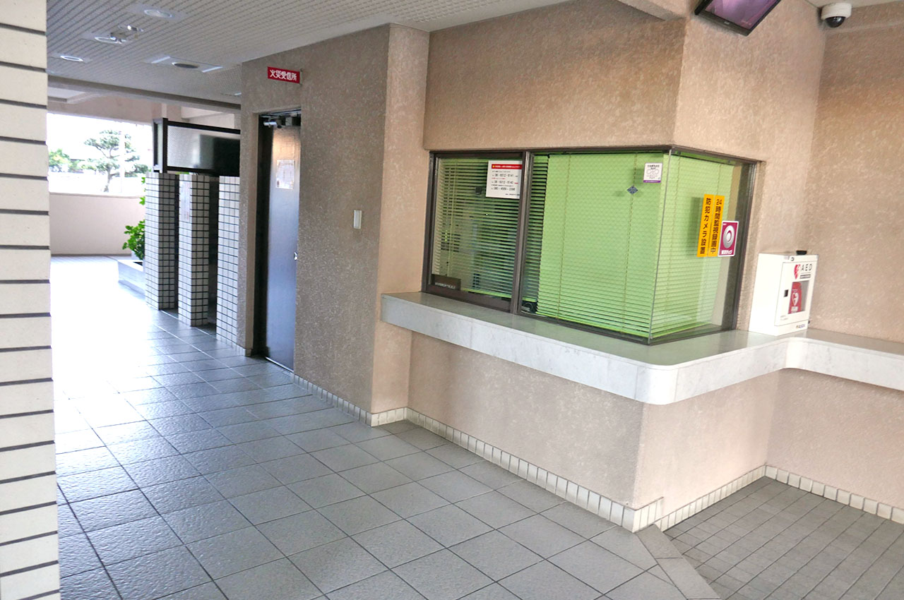 エントランスホール