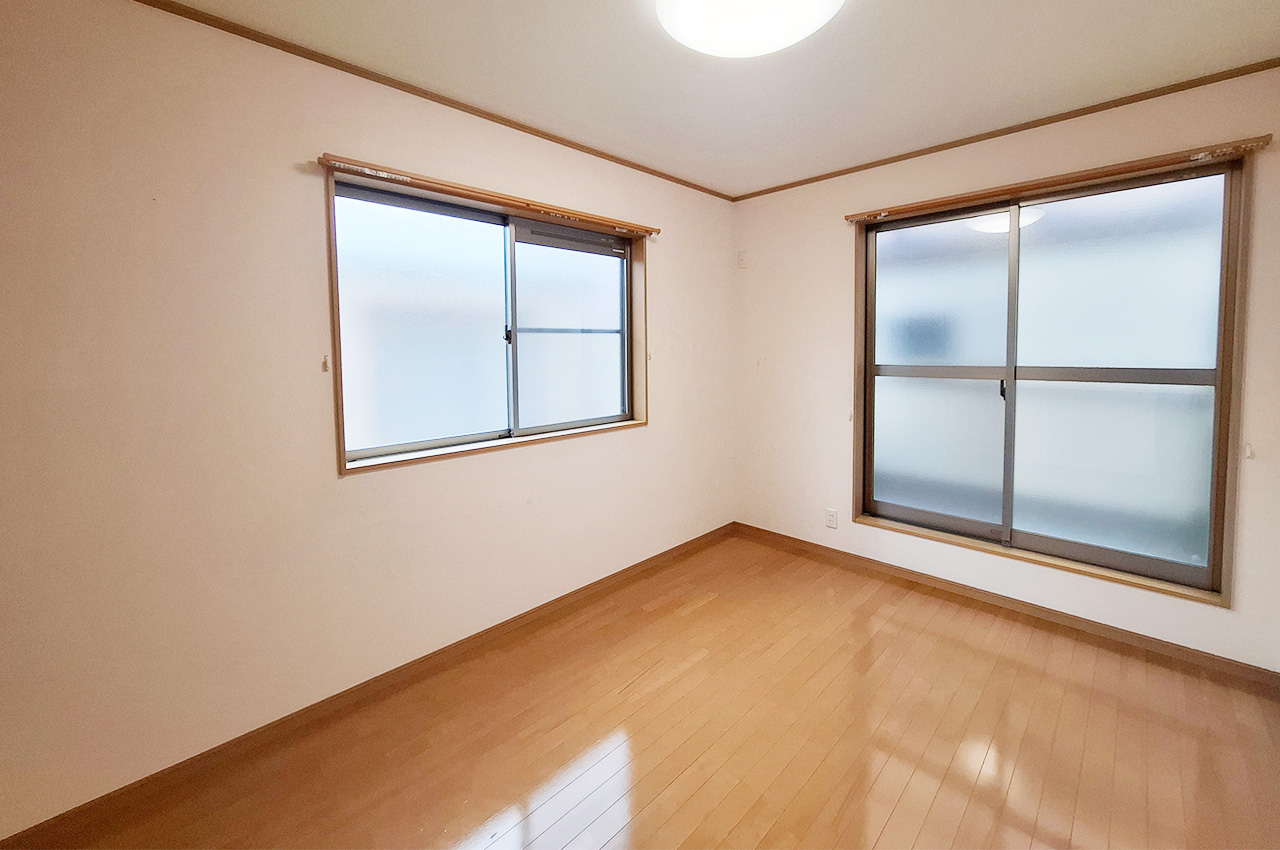 洋室3:バルコニーに面したお部屋です。