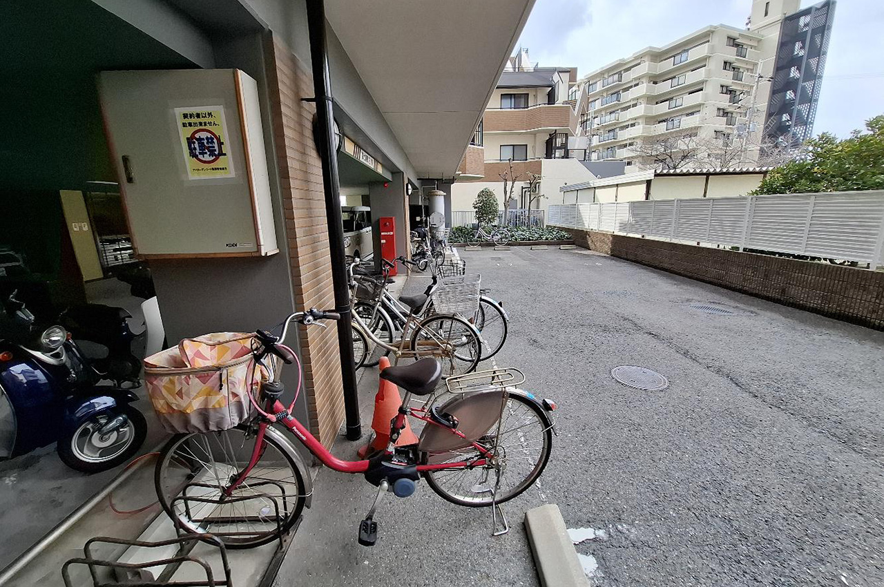 駐輪場