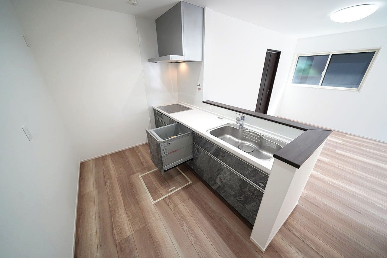 IHシステムキッチン：食洗機付き