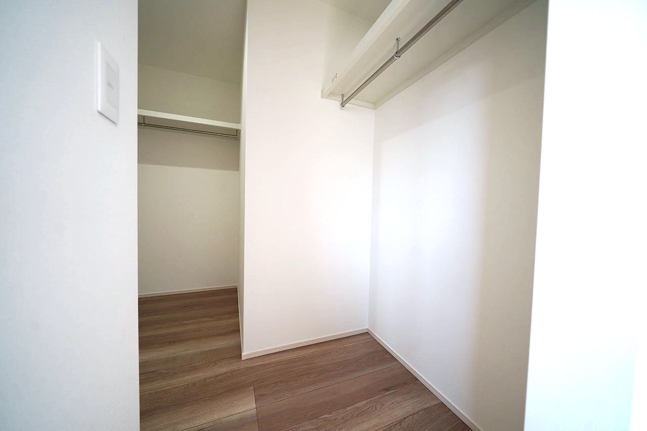 洋室1ウォークインクロゼット