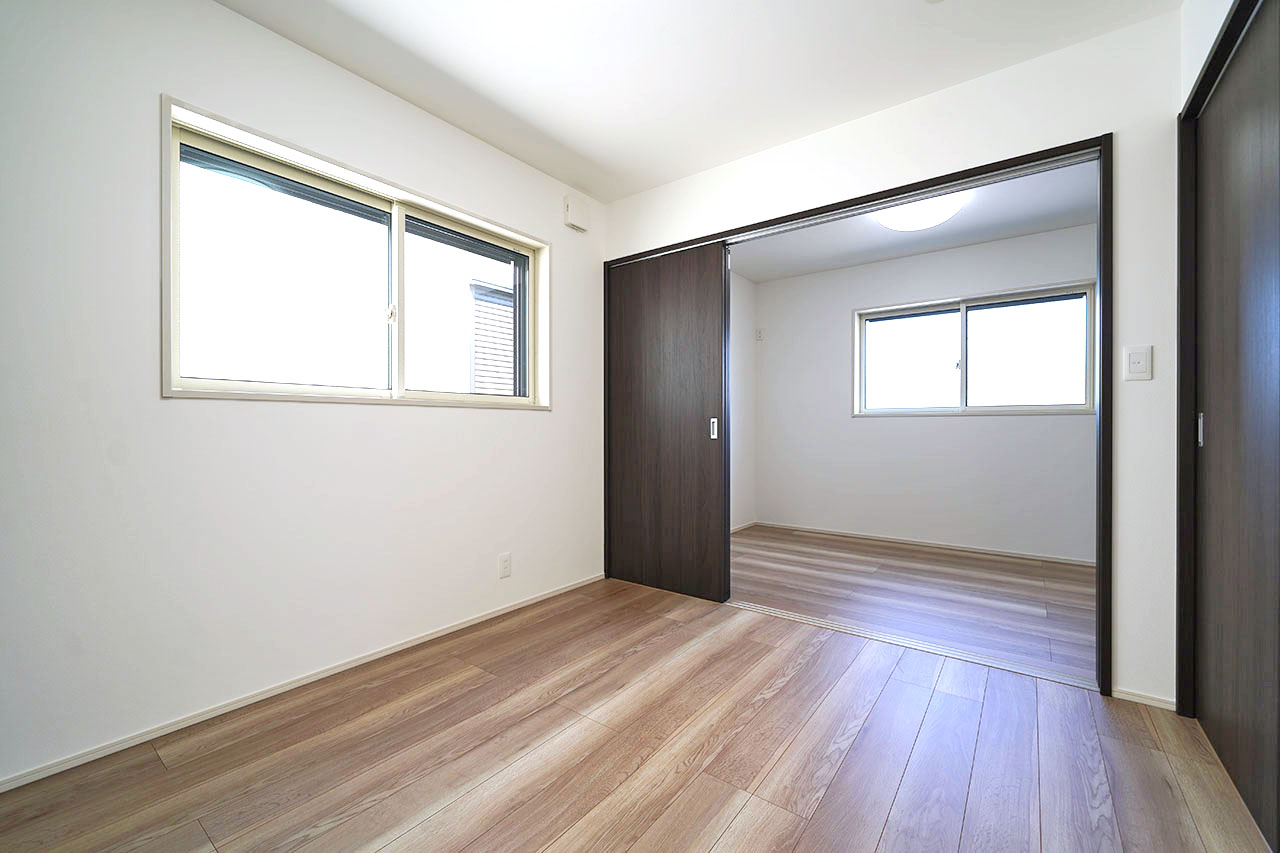 洋室続間（洋室2+洋室3）