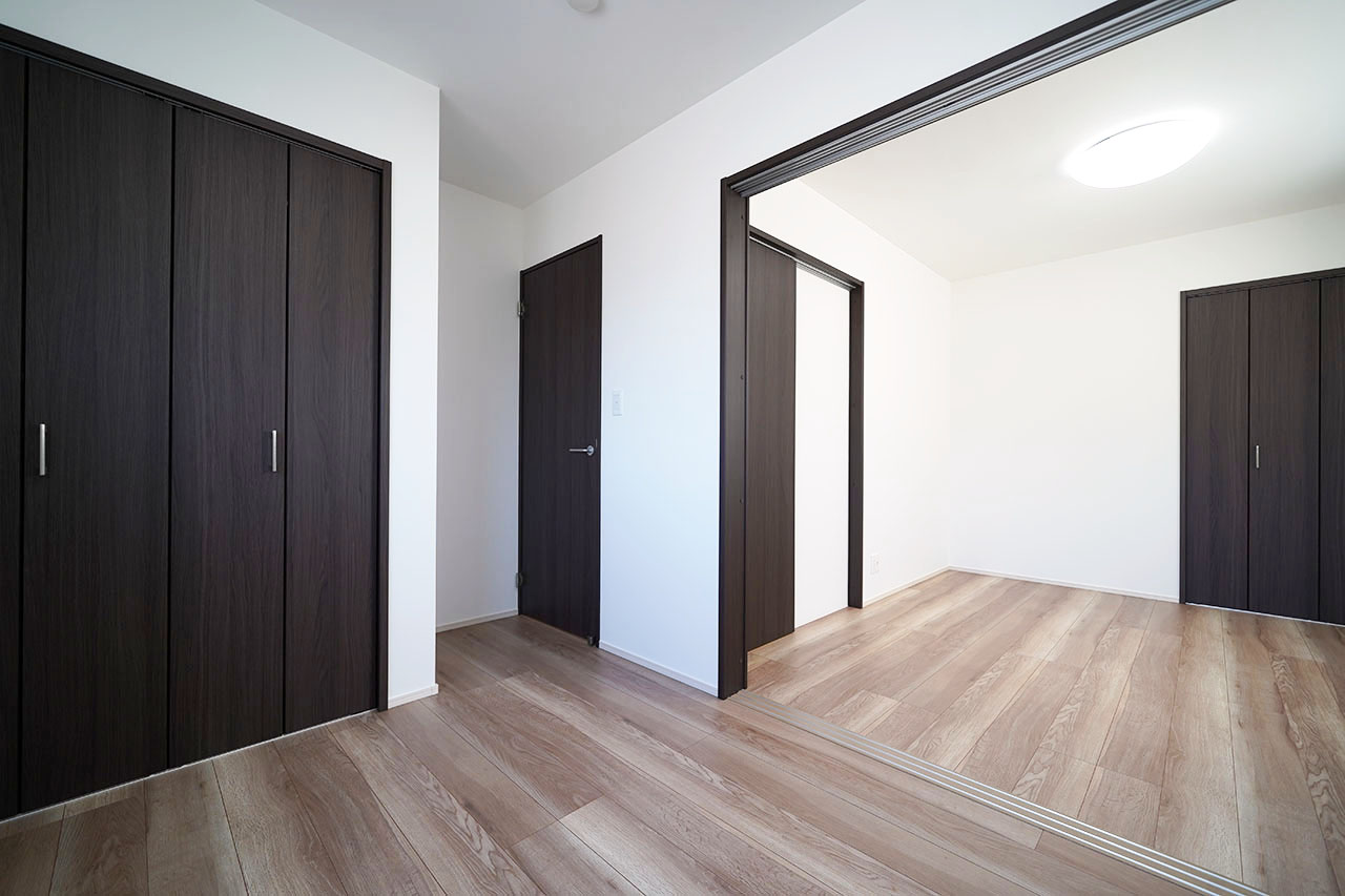 洋室続間（洋室3+洋室2）