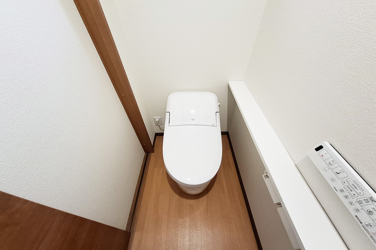 1Fトイレ