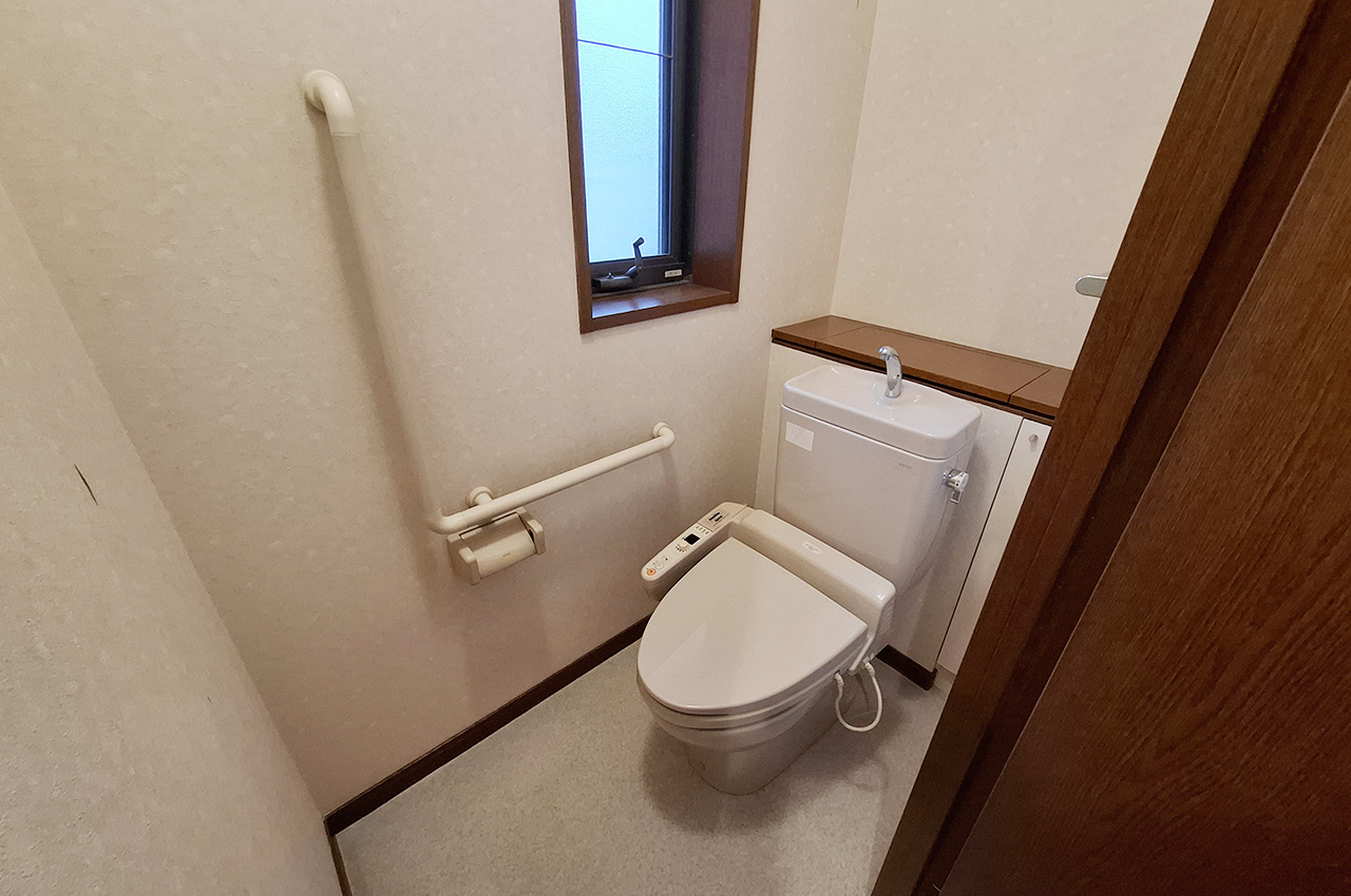 2階トイレ