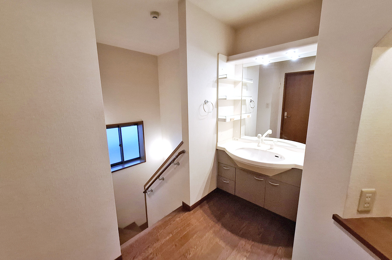 3階ホール洗面台