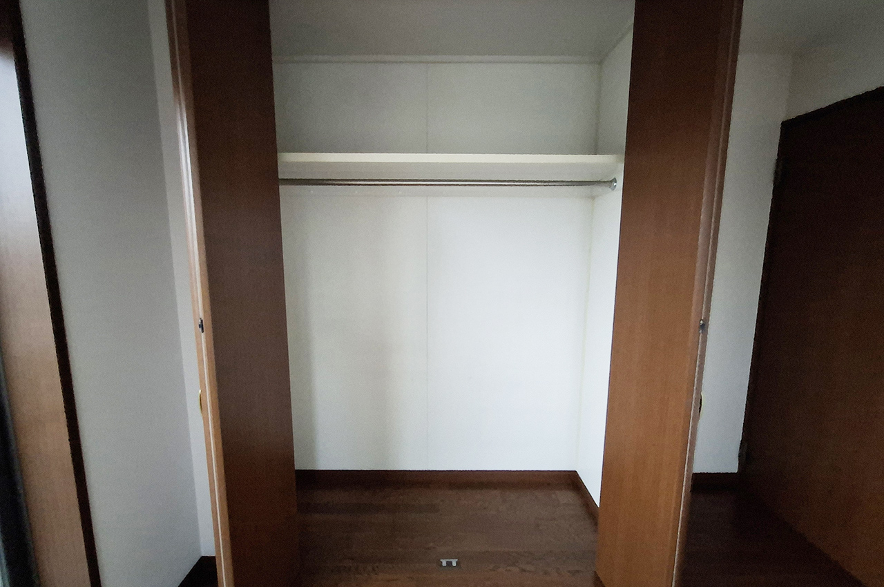 洋室3クローゼット