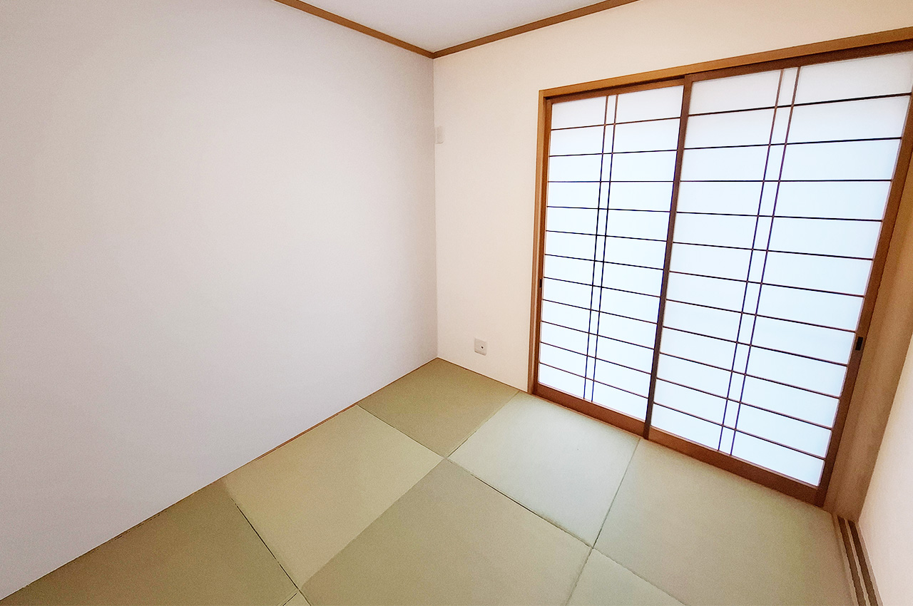 和室：襖を開ければLDKとの一体利用、閉めれば個室と多用途に活用できます。