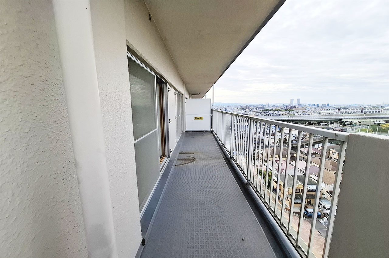 バルコニー：LDK側