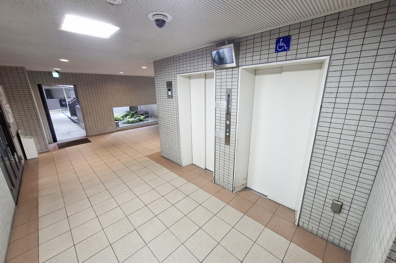 エレベーターホール