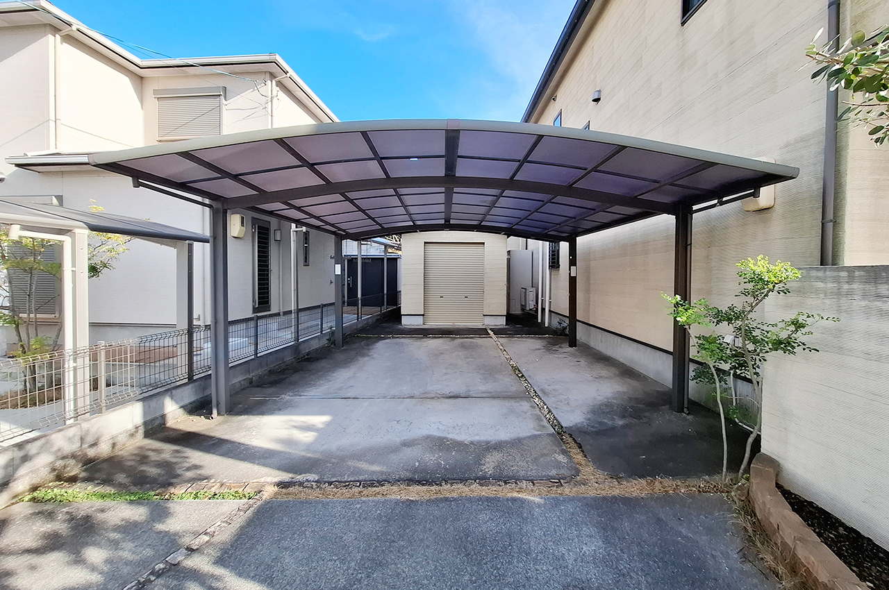 駐車場（物置撤去予定）