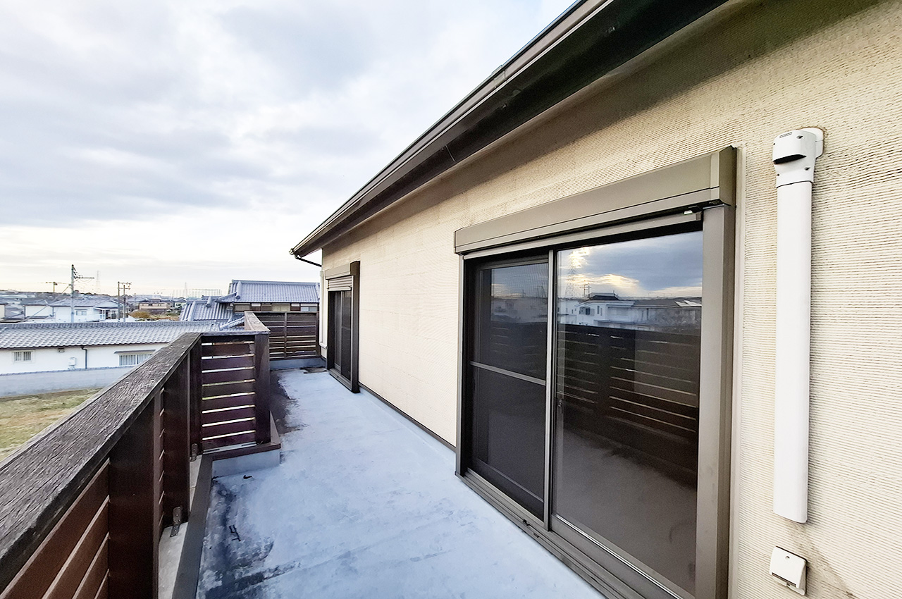 バルコニー（洋室1・2側）