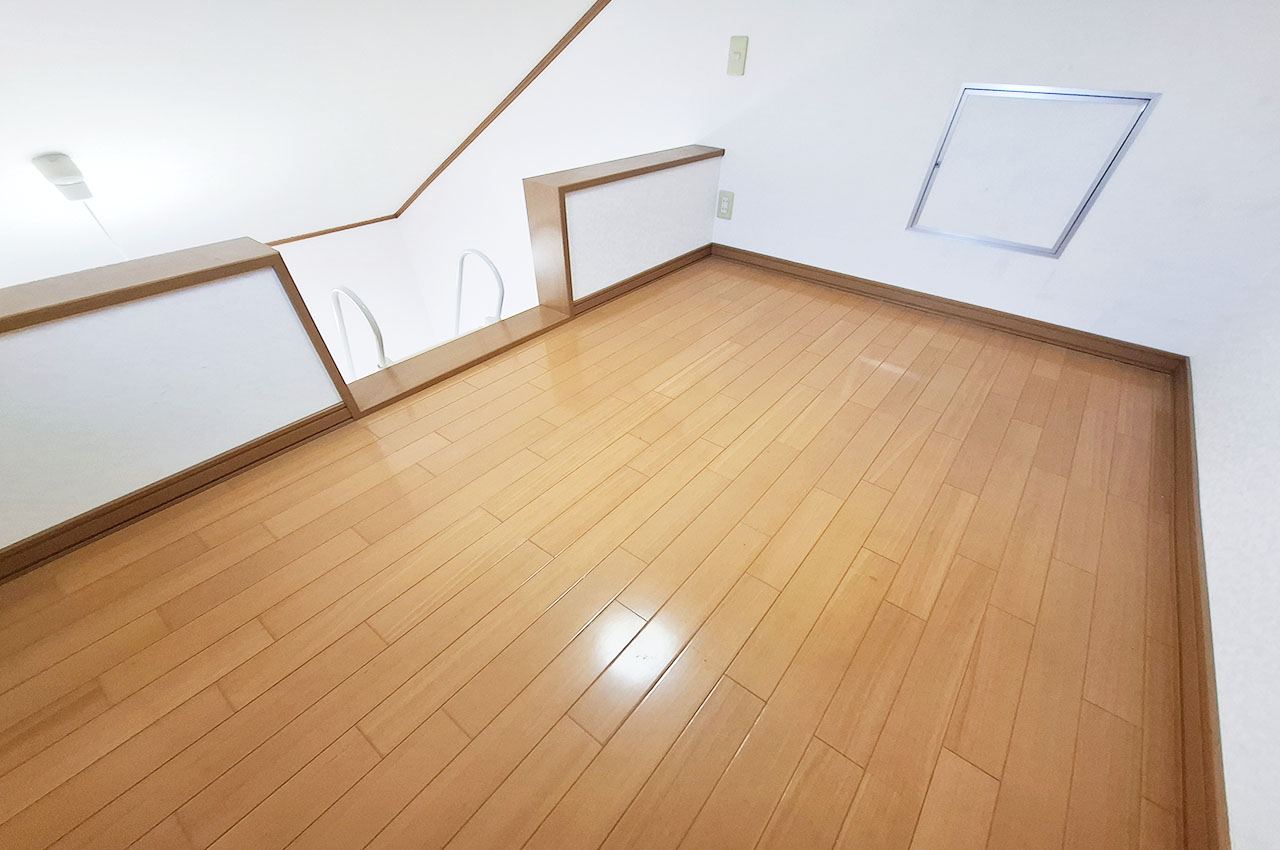 洋室②：ロフト