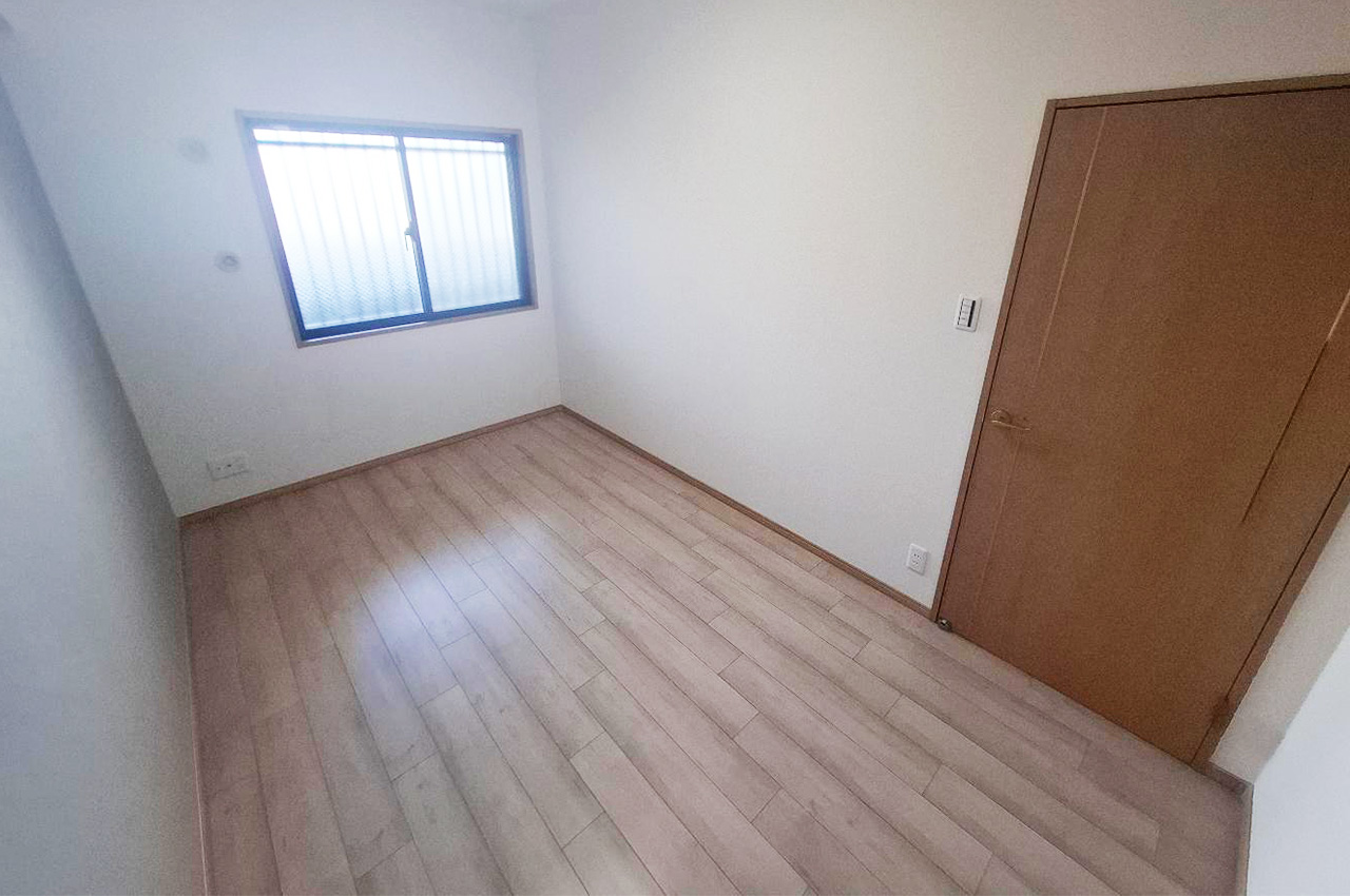 洋室：寝室としてはもちろん、ワークルームや趣味のスペースにも利用しやすい約6帖の洋室。