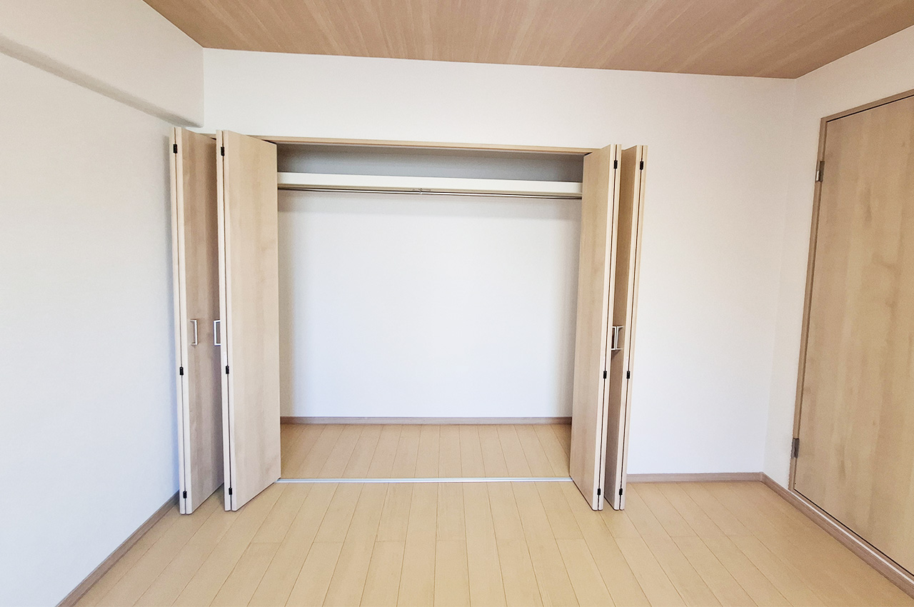洋室1クローゼット：新調済み。