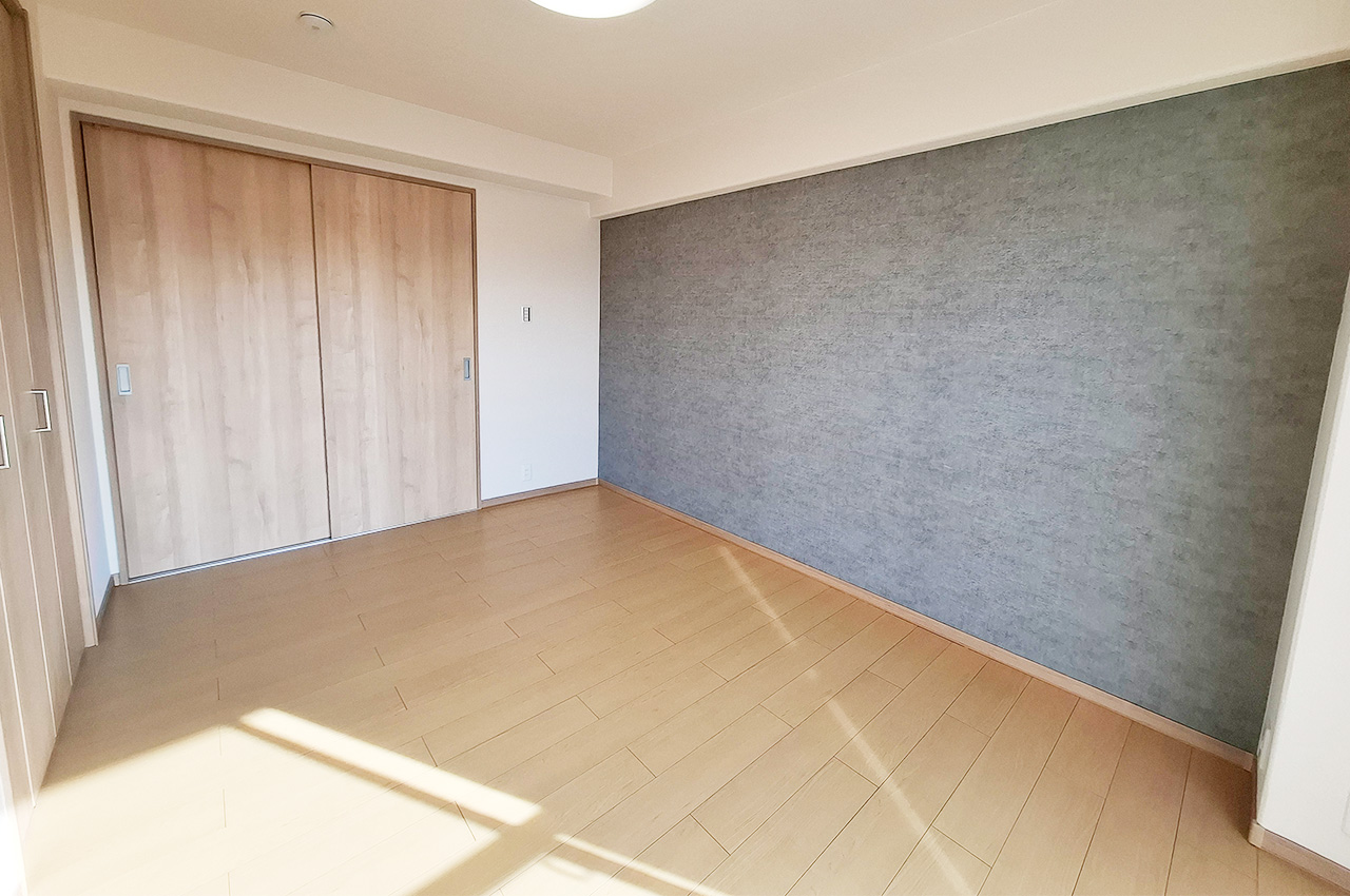 洋室2：和室を洋室にリノベーションし、室内を一新しました。