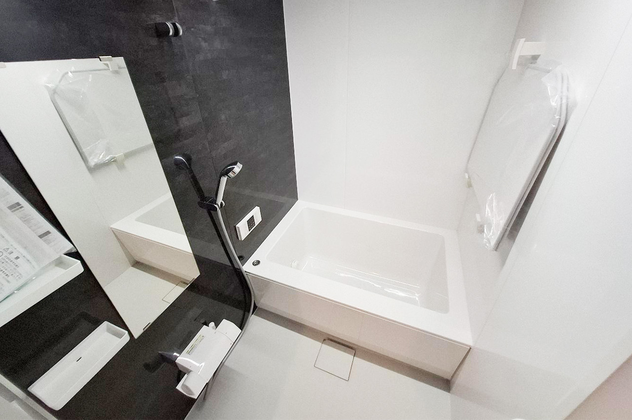 バスルーム：システムバス新調済み