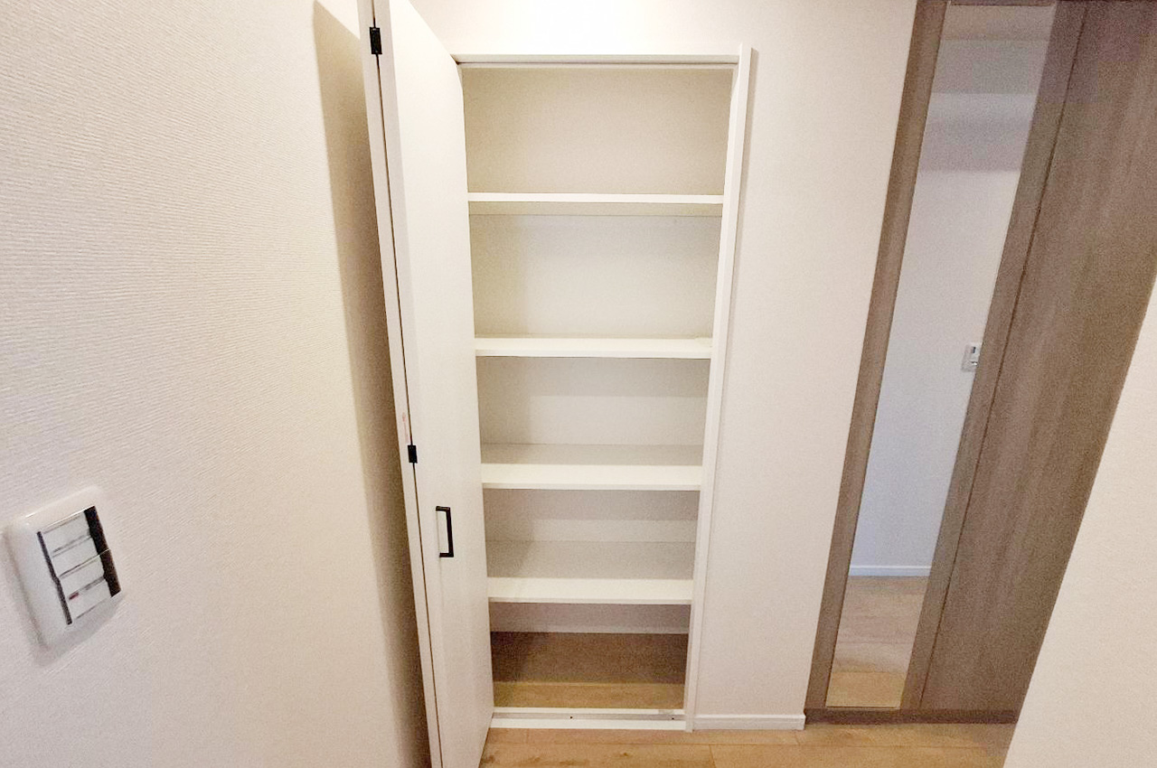 廊下収納