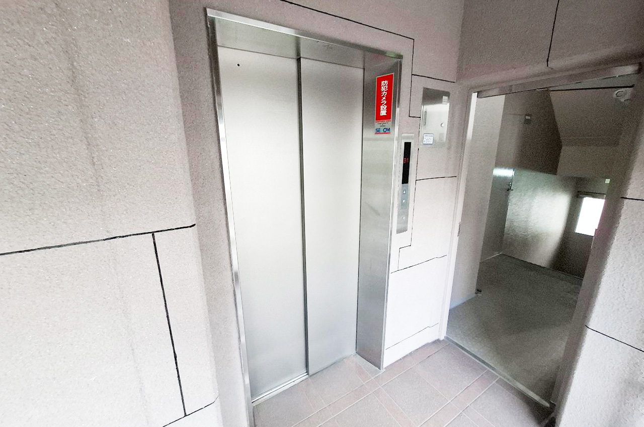 エレベーターホール