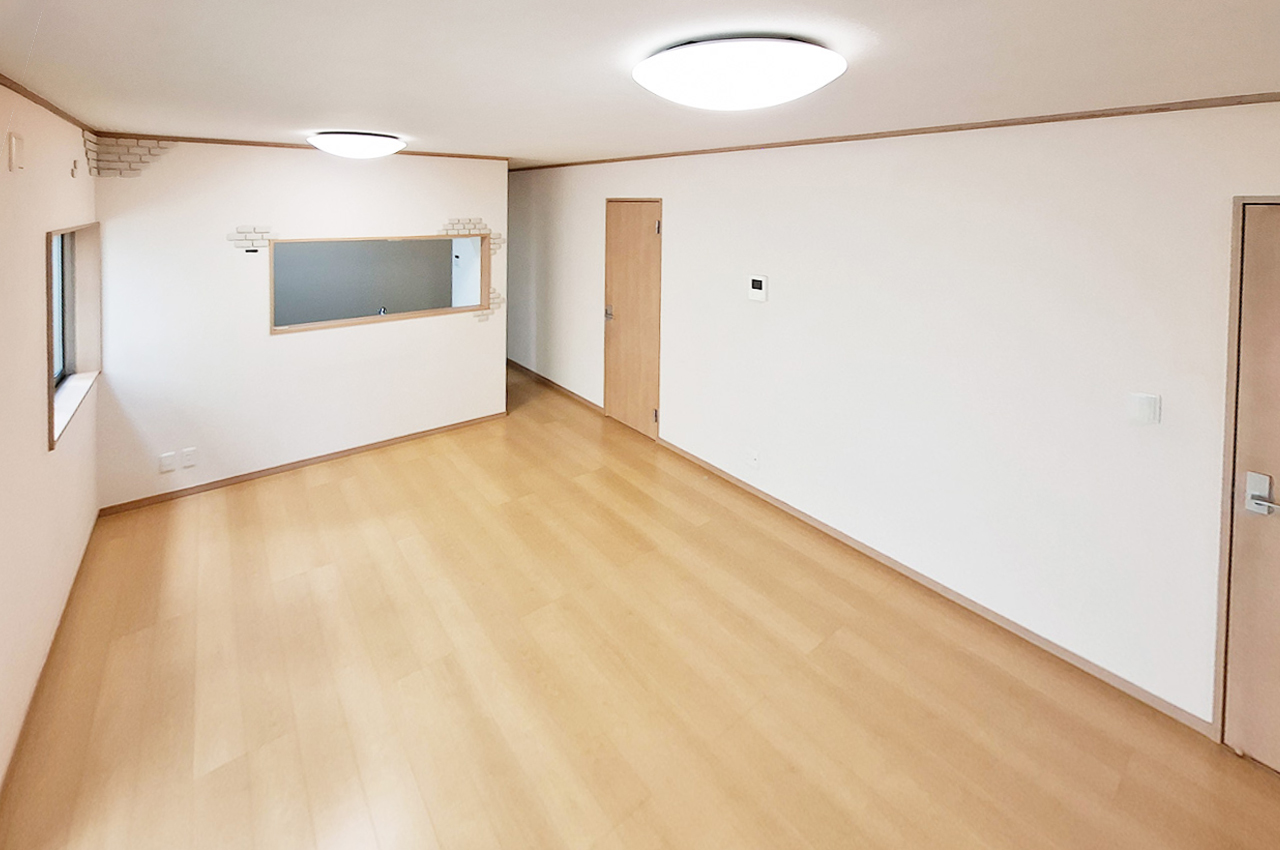 LDK（実際の室内写真）