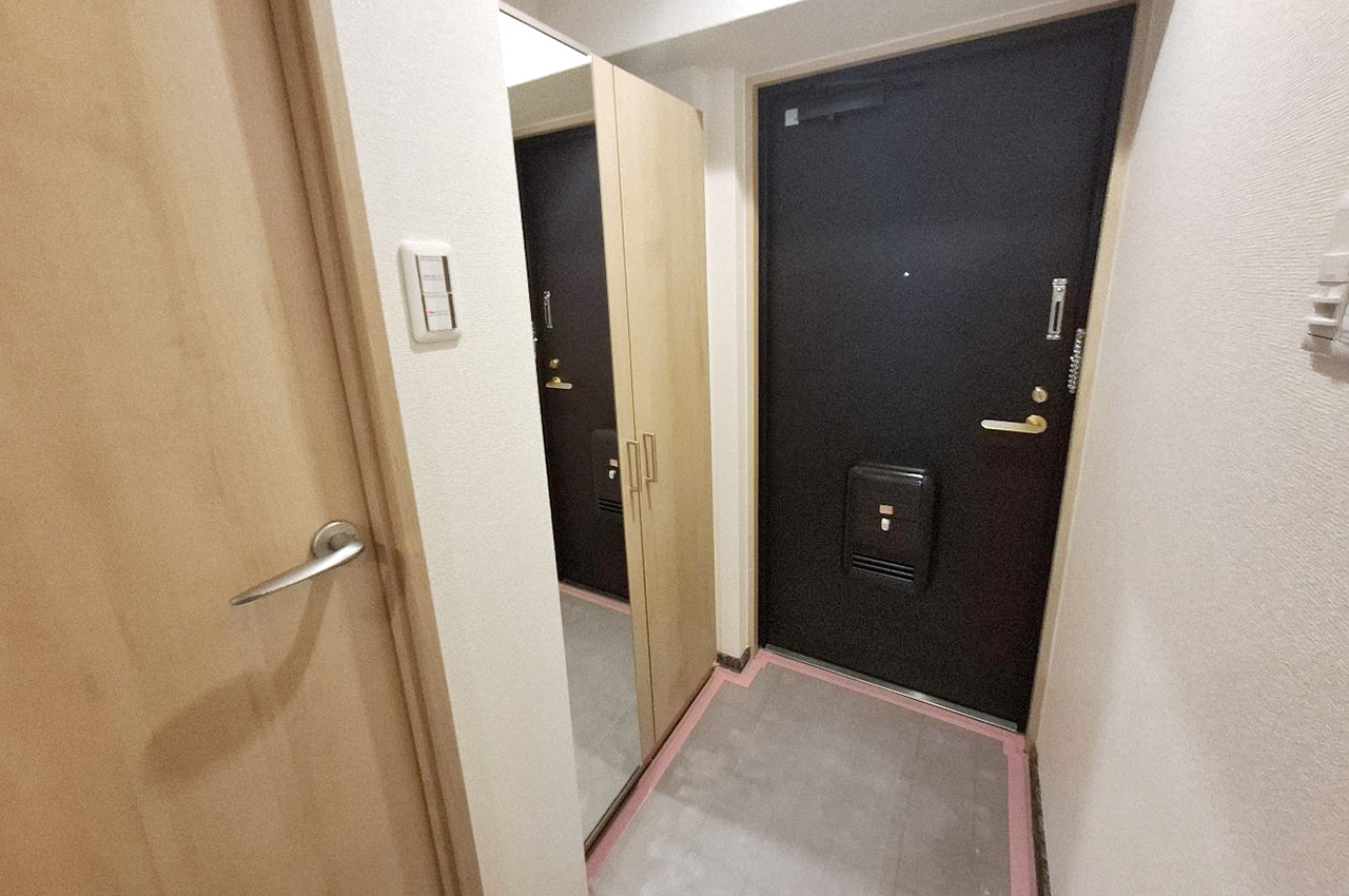 玄関や廊下はリフォームで一新。毎日気持ちよくお出かけ・帰宅ができます。