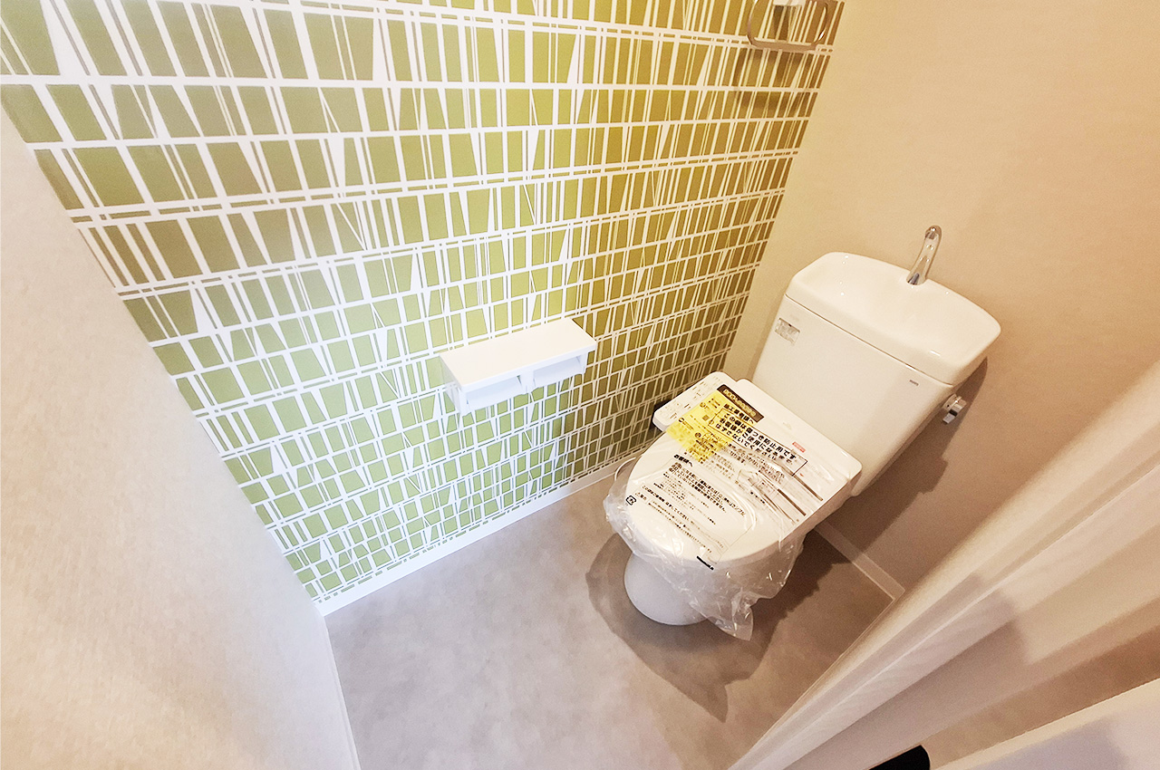 トイレ：便器・温水洗浄便座を新調済み。