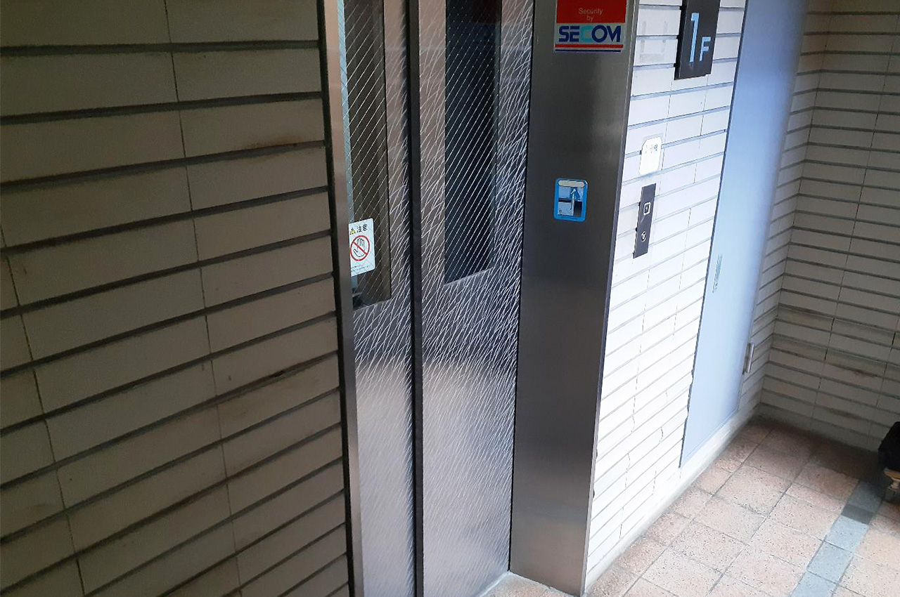 エレベーター