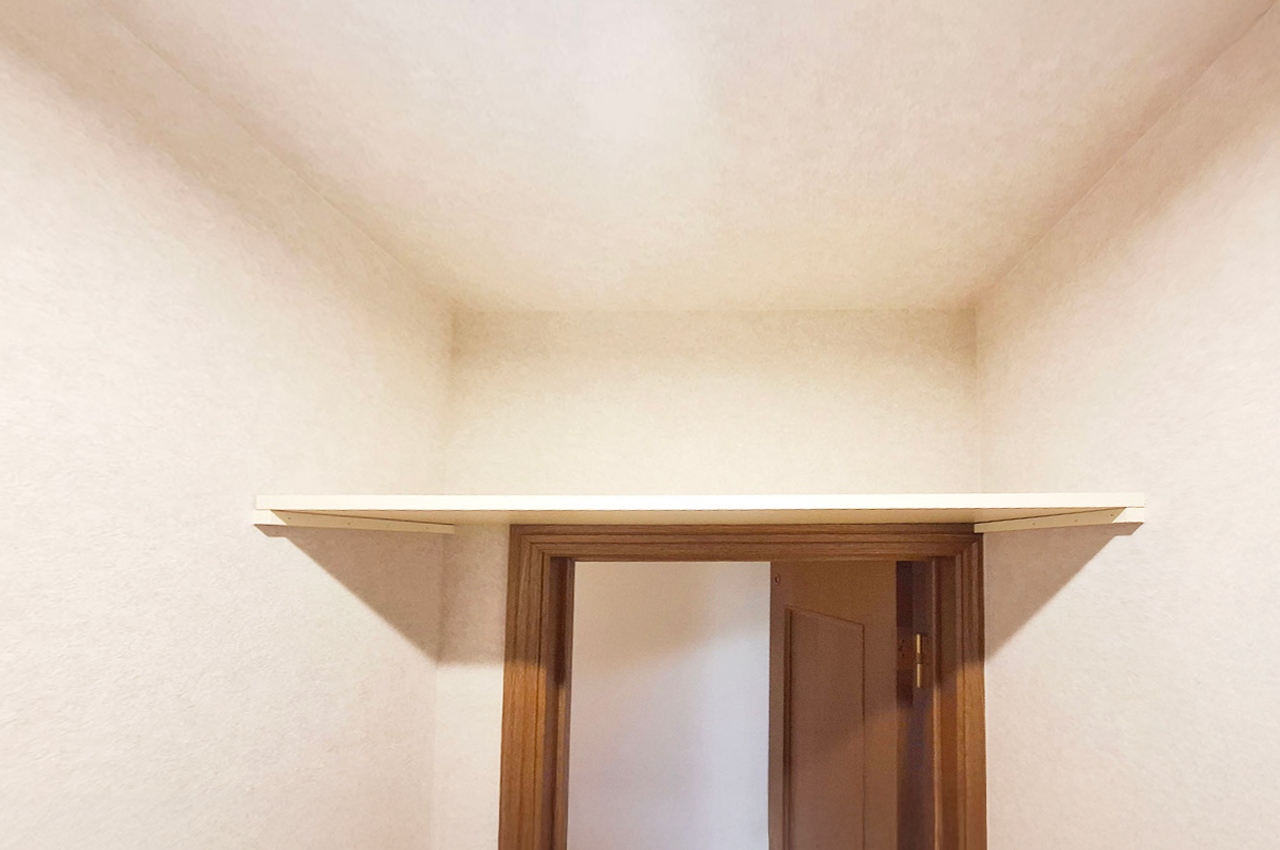 1Fトイレ：上部収納スペース