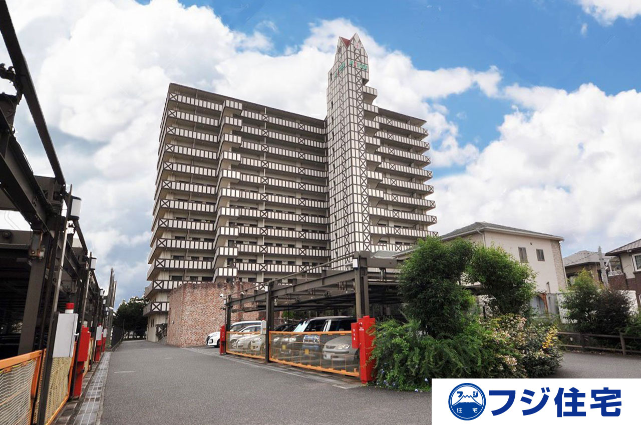 ブリティッシュティンバー泉佐野スウィート 外観