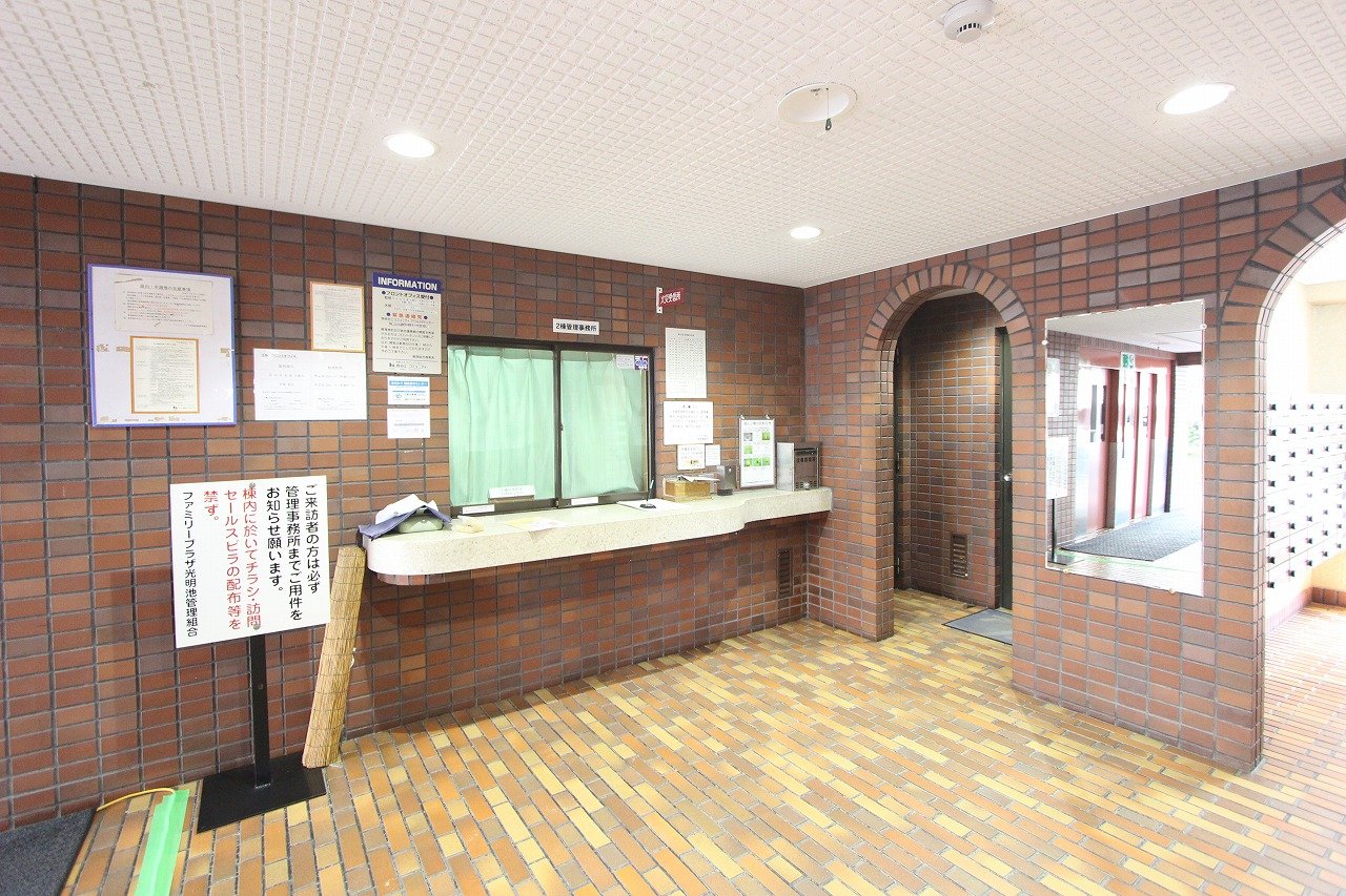 エントランスホール