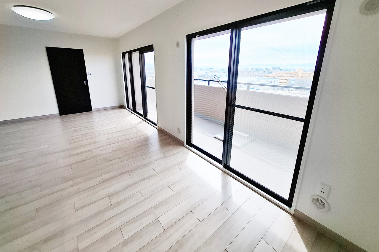 リビングダイニング