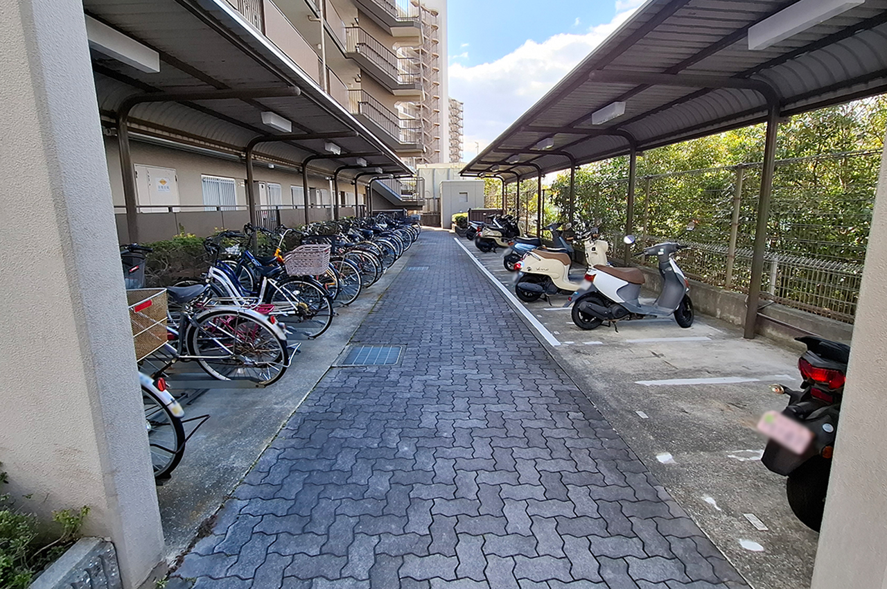 駐輪場