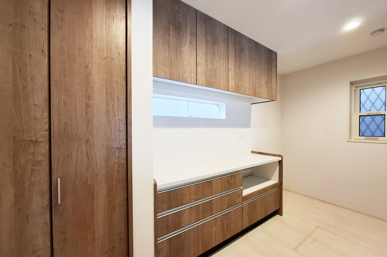 キッチン物入＆カウンター