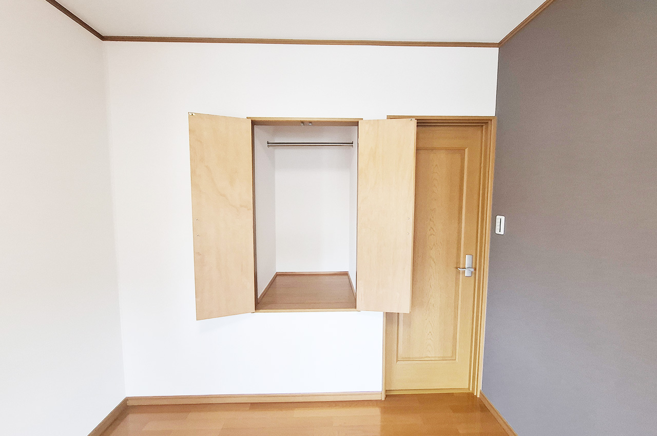 洋室2物入