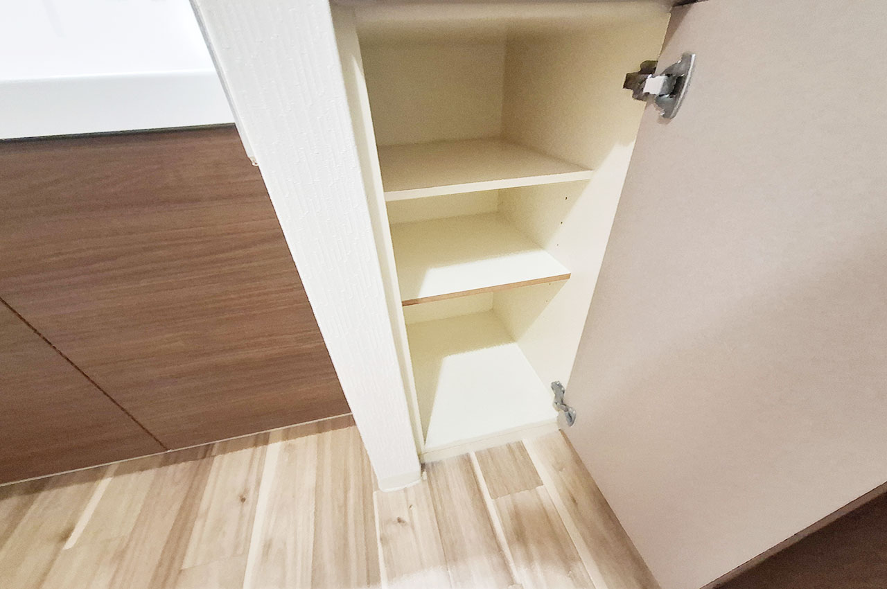 洗面室物入